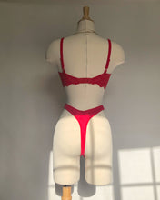 Load image into Gallery viewer, Vintage 1990's Red Lingerie Set