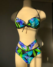 Load image into Gallery viewer, Vintage 1990's Tropical 3 Piece Bikini Set