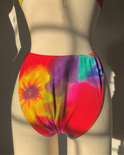 Load image into Gallery viewer, Vintage 1990's Tie-Dye Flower Bikini
