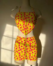 Load image into Gallery viewer, Vintage 1990's Cherry 2 Piece Set