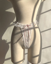 Load image into Gallery viewer, Vintage 1990's Babydoll & Thong Set