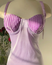 Load image into Gallery viewer, Vintage 1990's Clam Shell Dress