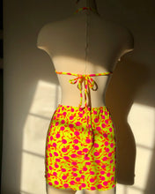 Load image into Gallery viewer, Vintage 1990's Cherry 2 Piece Set