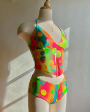 Load image into Gallery viewer, Vintage 1990's Discoteca Set