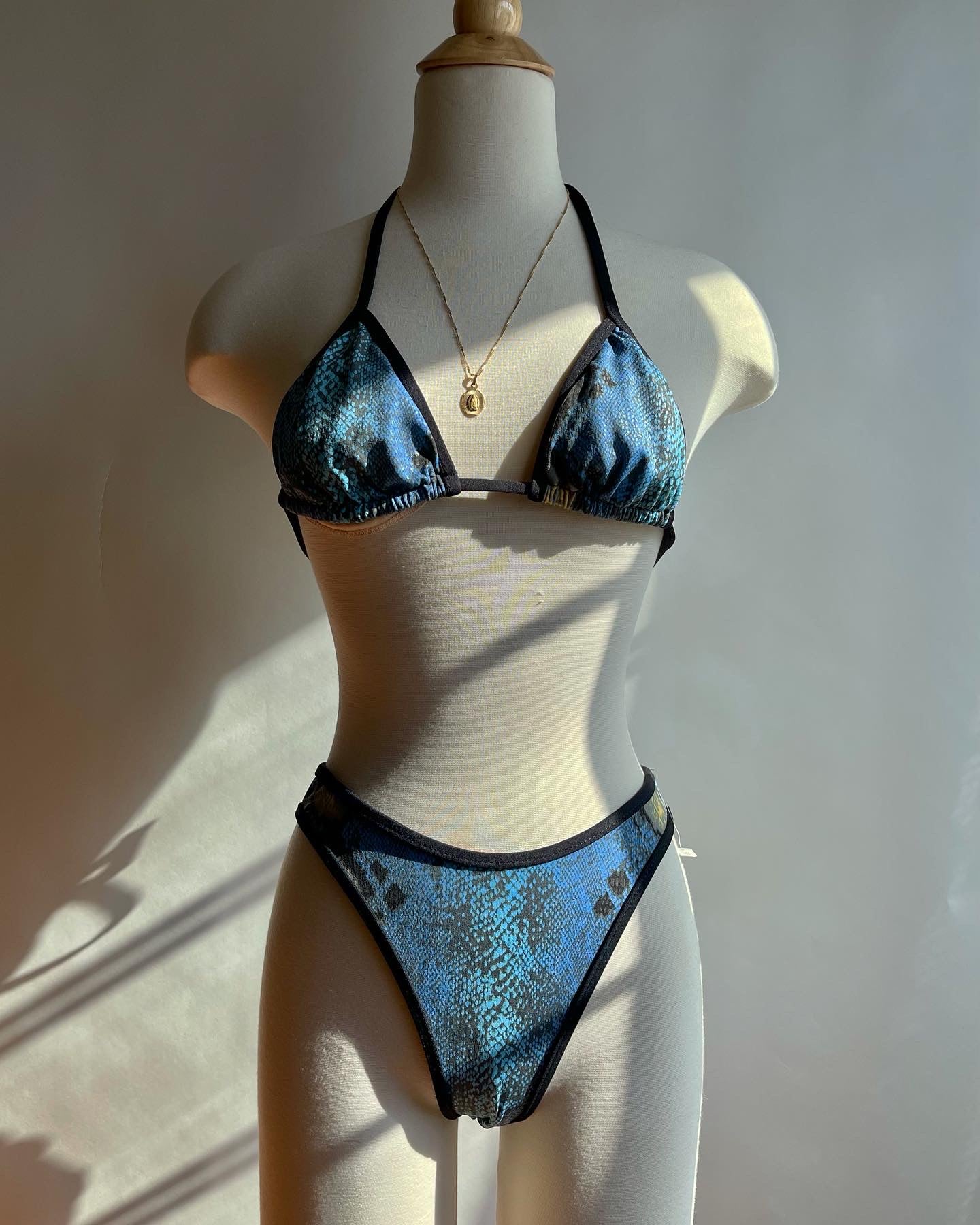 Vintage 1990's Blue Snake Print Bikini