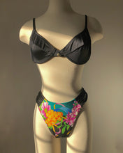 Load image into Gallery viewer, Vintage 1990&#39;s Tropical/Black Bikini
