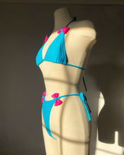 Load image into Gallery viewer, Vintage 1990&#39;s Neon Blue Bikini
