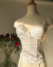 Load image into Gallery viewer, Vintage 1990&#39;s White Bustier
